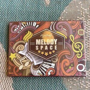 EYE SEEK MELODY SPACE 35 COLOR EYESHADOW PALETTE NEW